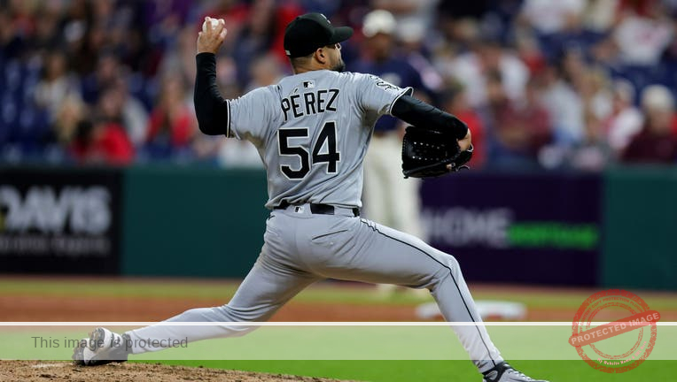 Tanner Bibee throws a two-hitter as the Guardians beat the White Sox 4-0