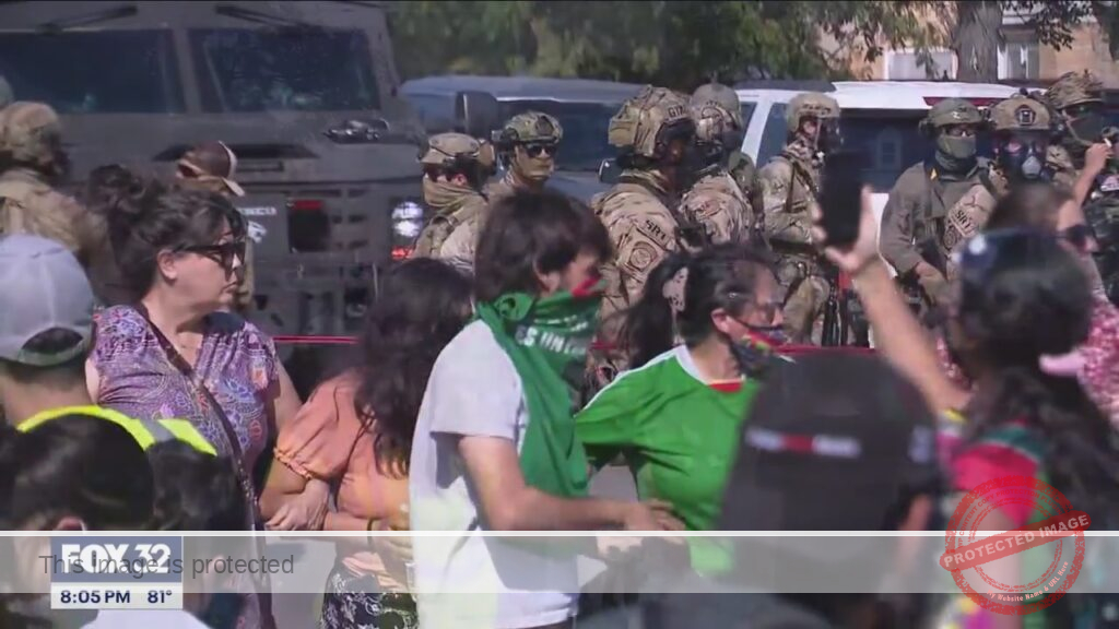 2 Chicago suspects charged after cars used to impede agents, leading to shooting