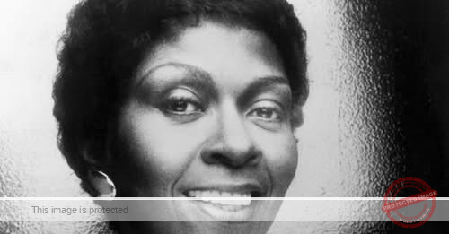 Legendary Singer Cissy Houston, Mother of Whitney Houston, Dies at 91