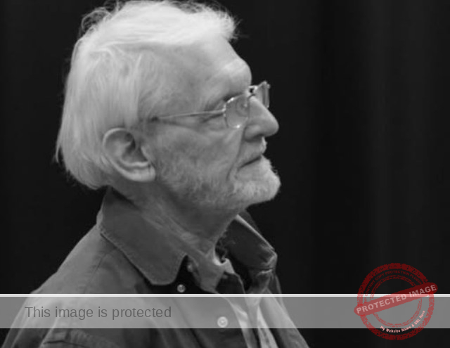 Ron Tiner Exeter, Devon Death and Obituary: Celebrated Comic Artist and Illustrator Dies at 85