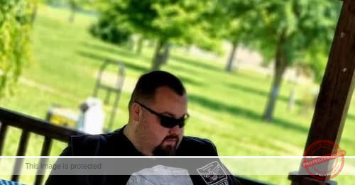 Beloved Portsmouth Man, 35, Dies in Early‑Morning Single‑Vehicle Crash