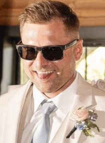Jesse Todd Rhodes, 39, of Indianapolis, Tragically Dies in Vehicular Accident, Leaving Behind a Legacy of Love and Laughter