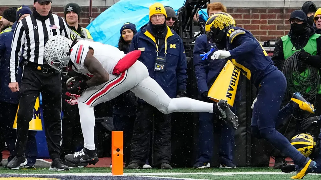 Smith TD Sparks Debate After Michigan Game