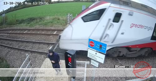Teenager’s Close Call at Level Crossing Highlights Dangers of Reckless Behavior