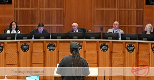 Conservatives poised to maintain control of Aurora City Council as voters head to polls