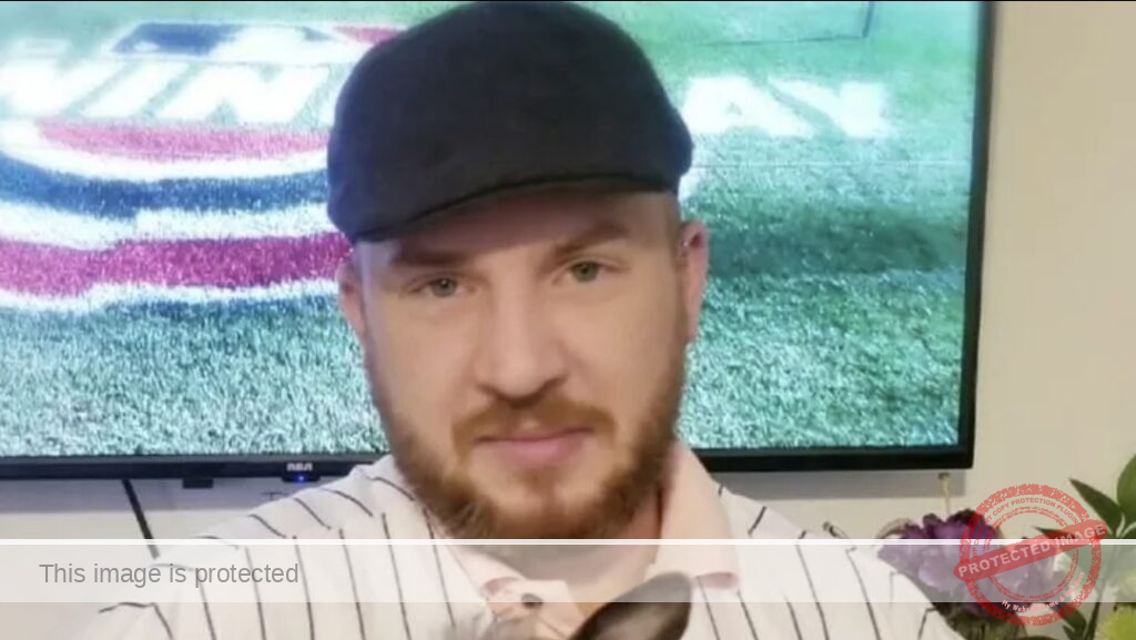 ‘Joe Farro’s Warm Laugh and Open Arms: Scranton Mourns a Beloved Bartender and Friend