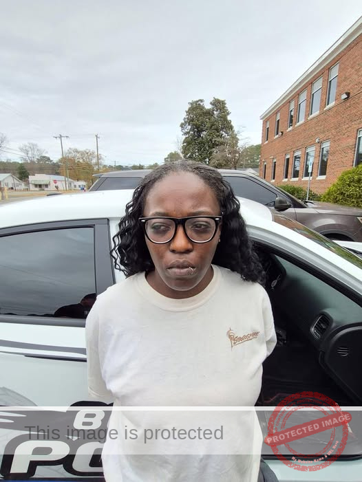 In North Carolina Town, South Carolina Fugitive Lekeyia Petteway’s Run Ends