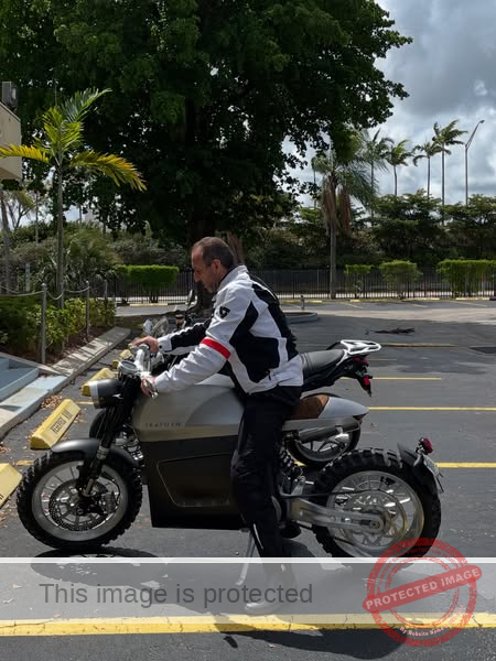 Alex Niznik Obituary: Beloved Friend, Husband, and Father Remembered After Motorcycle Accident