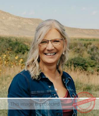 Christina Kay Peterson Waters Obituary: A Life Rooted in Strength, Love, and Community