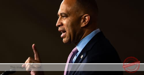 Democrats dismiss White House layoff threat as “intimidation” tactic as shutdown nears