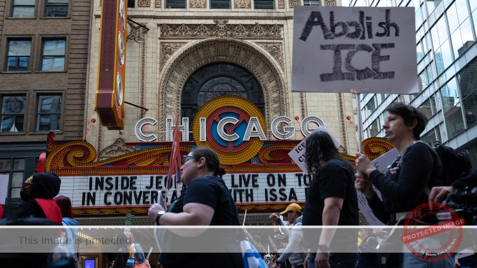 Latino children in Chicago live in fear like modern-day Anne Franks, radio host says