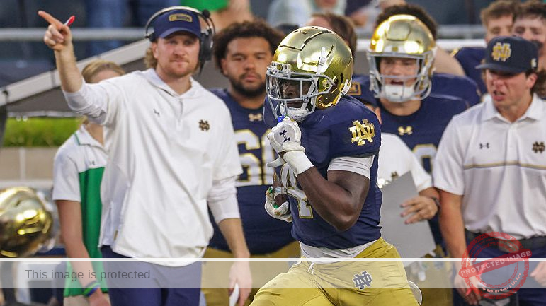 No. 22 Notre Dame content to grind it out with backfield tandem of Jadarian Price and Jeremiyah Love