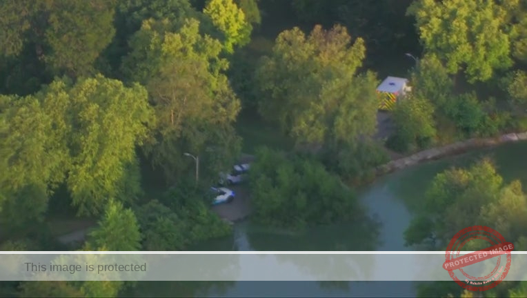 Body of woman, 90, pulled out of Chicago lagoon