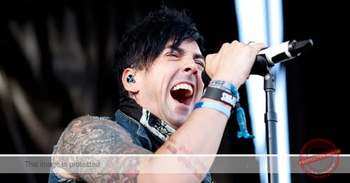 Lostprophets Singer Ian Watkins Killed in HMP Wakefield Prison; Two Men Arrested