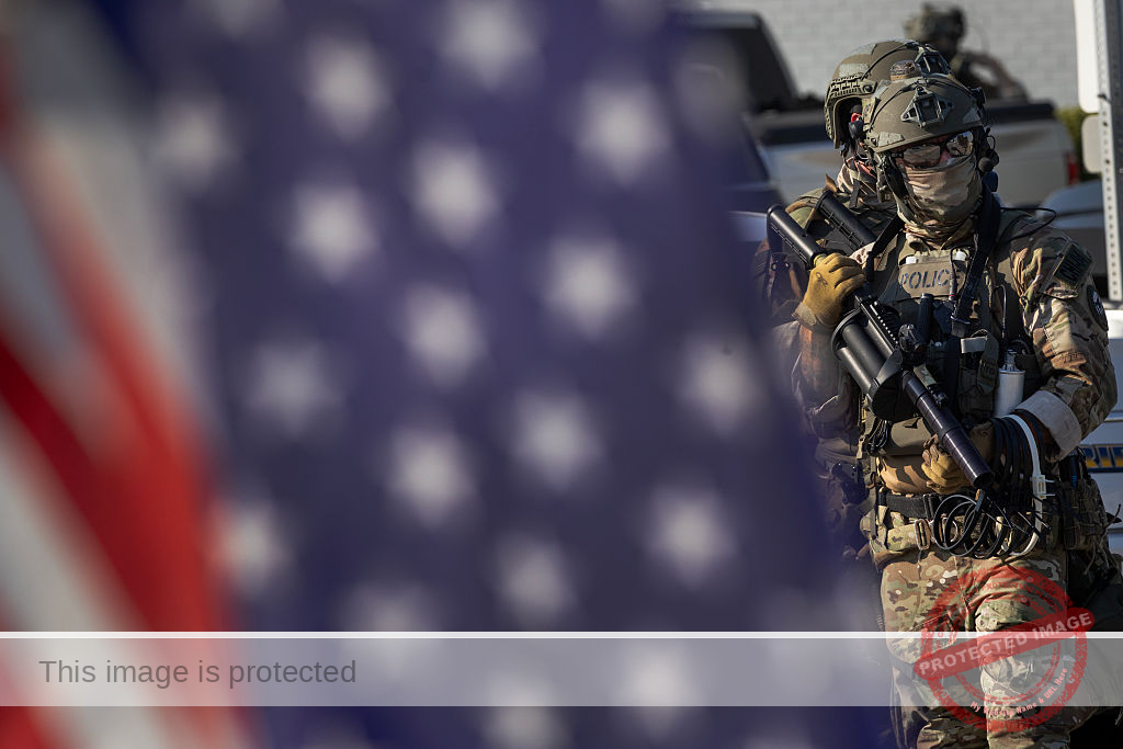 Trump admin to federalize 300 National Guard troops after Pritzker refuses ultimatum