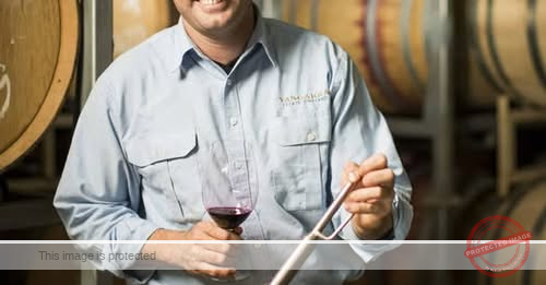 Award-Winning Winemaker Peter Fraser Dies in Adelaide Hills House Fire