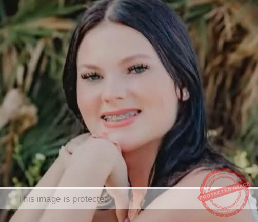 Found Hidden Under a Bed: The Chilling Family Tragedy That Ended a Cheerleader’s Life on a Dream Cruise