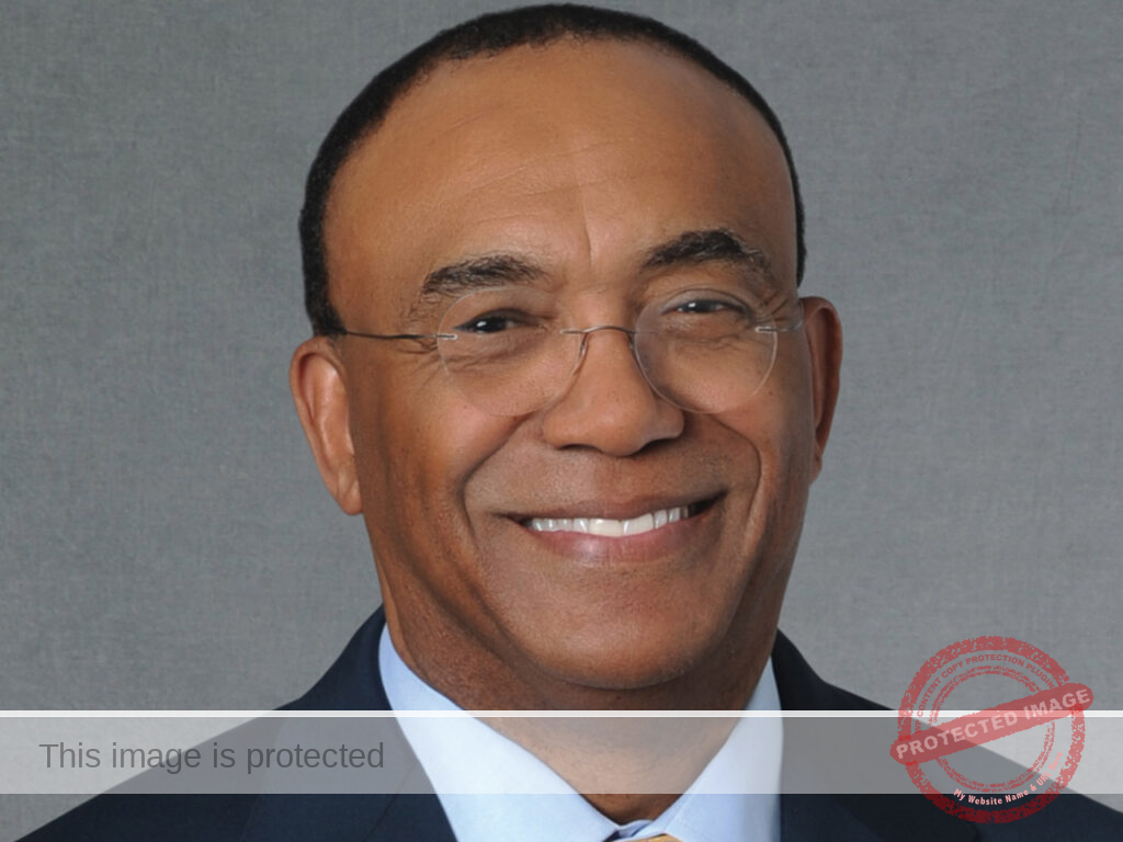 Indiana Hospital Fires Doctor & Nurse After Pregnant Mom, Denied in Labor, Gives Birth in Her Truck