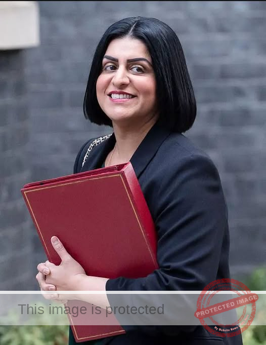 UK Asylum Policy Shift: Refugee Status to Become Temporary Under New Reform